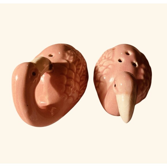 Vintage Pink Flamingo Ceramic Salt & Pepper Shakers Glazed 3x3x2.5 Inch - Picture 2 of 6